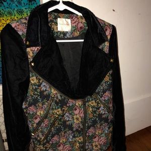 Line & Dot Velvet Floral Jacket